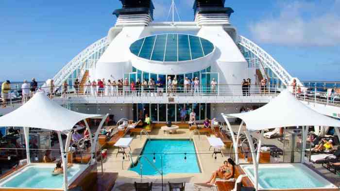 6 Star Cruises - The Expert Guide To Ultra Luxury Cruising